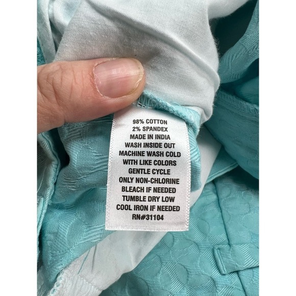 EUC Crown & Ivy Size 16 SHELBY Textured Turquoise Scalloped Hem Shorts - Picture 7 of 9